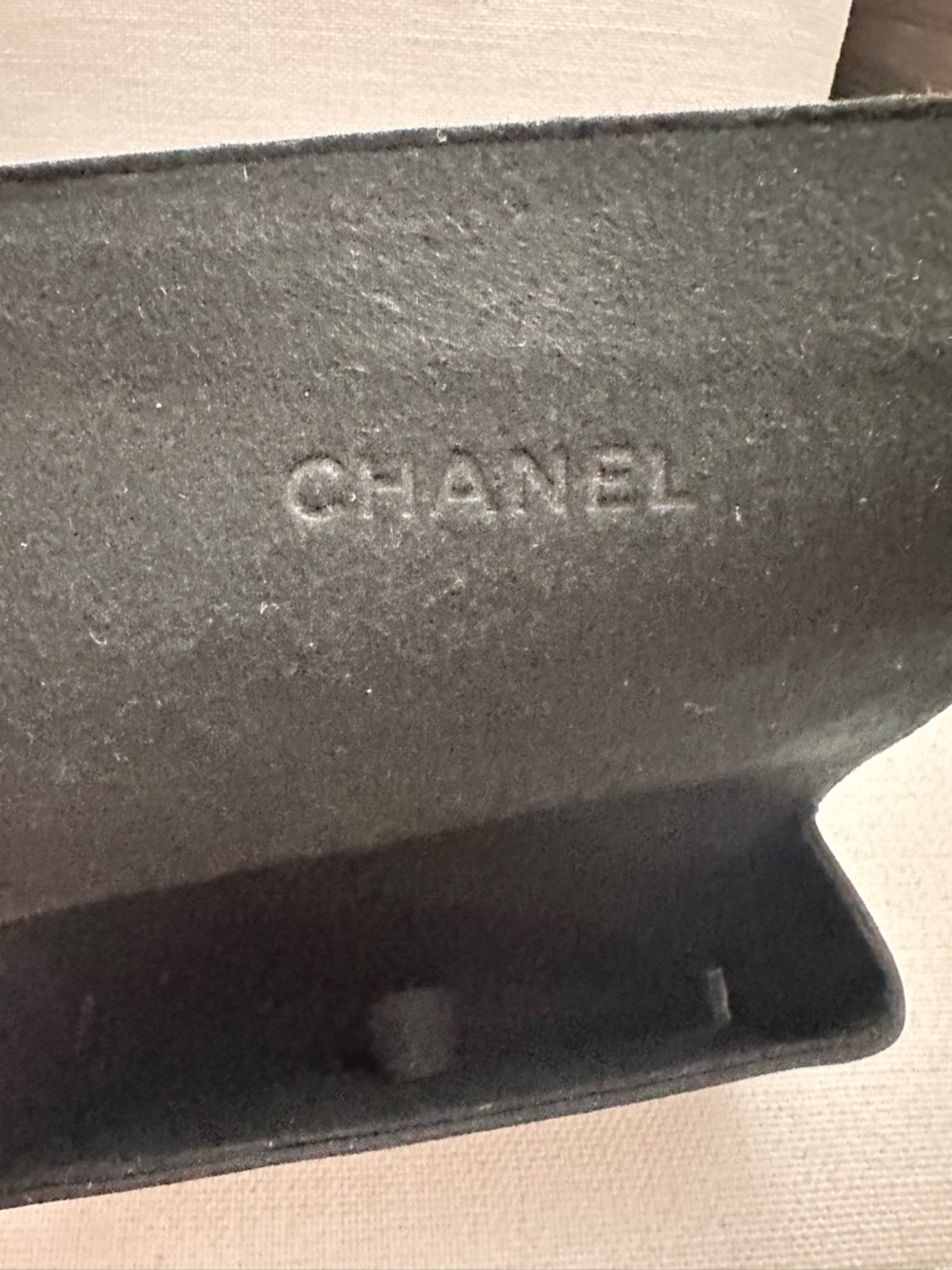 CHANEL Authentic Black Quilted Sunglass case - Picture 3 of 3